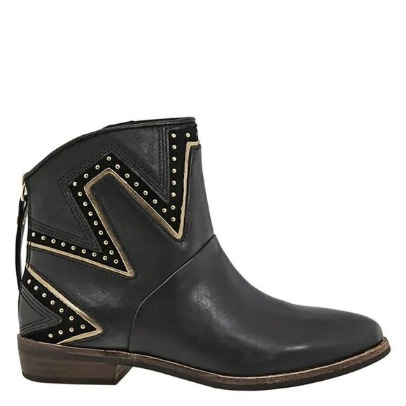 Ugg Lars Boot - Picture 1 of 5
